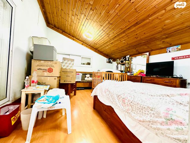 בית פרטי/ קוטג', חיים לסקוב, קרית הפרחים - 2005, רעננה