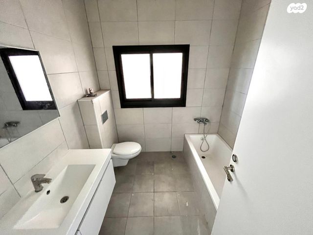 גג/ פנטהאוז, ליבנה, יצחק שמיר, נהריה