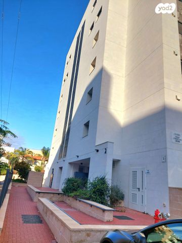 דירה, ההסתדרות 42, רמת בן צבי, נס ציונה