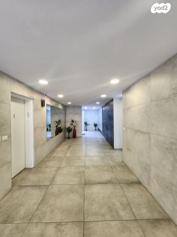 מעפילי אגוז 