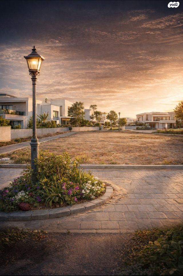 מגרשים, אירוס