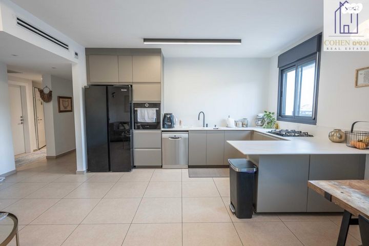 דירת גן, עמק חפר, מודיעין מכבים רעות