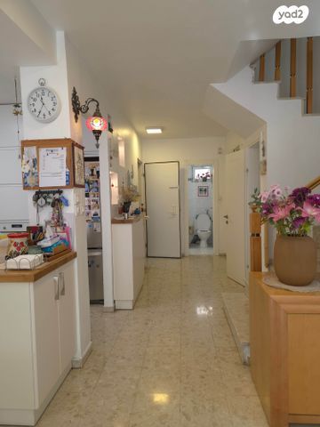 בית פרטי/ קוטג', מאיר ג'יניאו 3, ירושלים