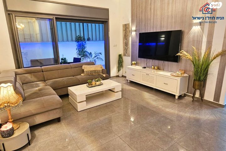 יהושע חנקין 