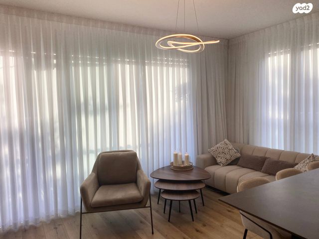 דירה, יוחנן, שכונת חשמונאים, מרכז העיר א, רמת גן