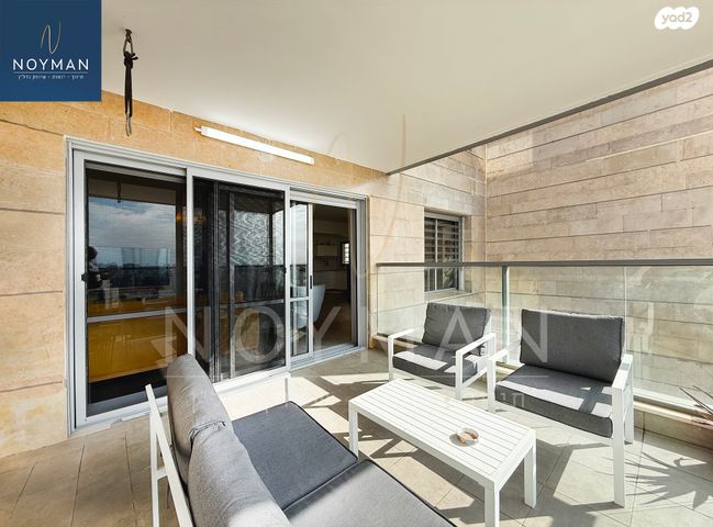 דירה, אלונים 24, קרית השרון, נתניה