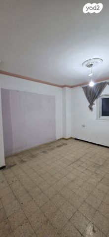 דירה, ז'בוטינסקי 6, עצמאות יוספטל, בת ים