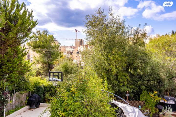 דירת גן, פרץ ברנשטיין, רמת שרת, ירושלים