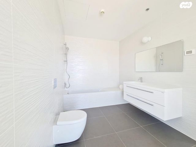 דירה, שדרות רוטשילד, לב תל אביב, לב העיר צפון, תל אביב יפו