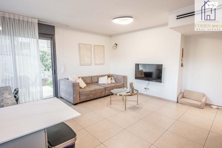 דירת גן, עמק חפר, מודיעין מכבים רעות