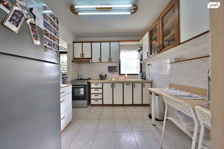 דירה, שבטי ישראל 38, קרית חיים מזרחית, חיפה