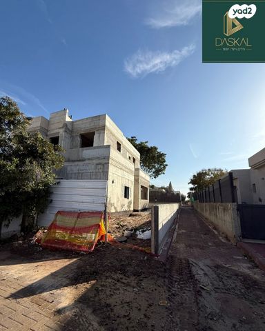 בית פרטי/ קוטג', כפר ורבורג