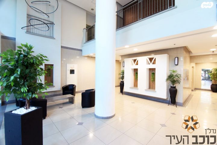 דירה, אלונים, קרית השרון, נתניה