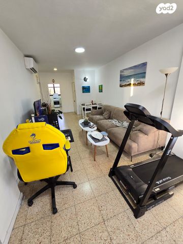 דירה, דניאל 60, לב העיר, בת ים