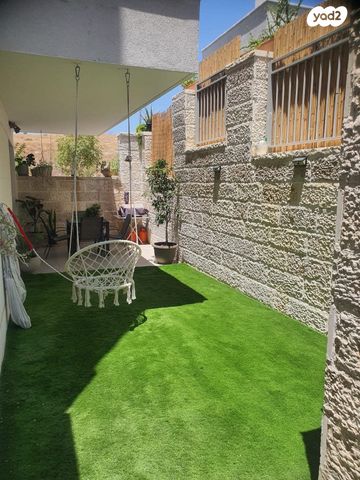 דירת גן, עמק חפר, מודיעין מכבים רעות