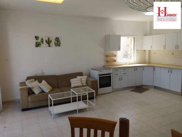 דירה, סמטת היסמין, נווה יהושע, ערמונים, רמת גן