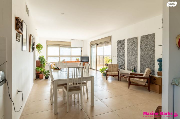 דירה, אהוד מנור, עיר ימים, נתניה