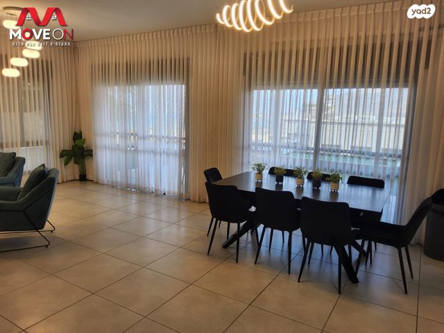 בית פרטי/ קוטג', מגדל