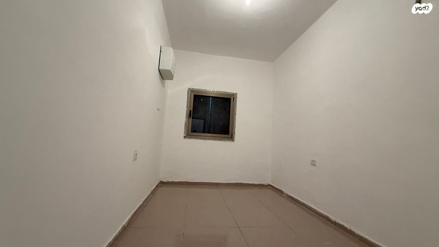 בית פרטי/ קוטג', חוסן, חוסן