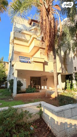 דירה, יהודה גורודיסקי 25, א' / צפון מזרח העיר, רחובות