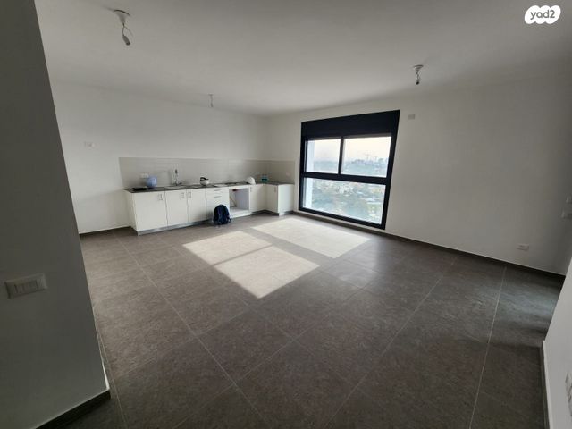 דירה, לויתן, חוף הזהב, נתניה