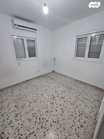 גג/ פנטהאוז, הפלמ"ח 26, בת ים