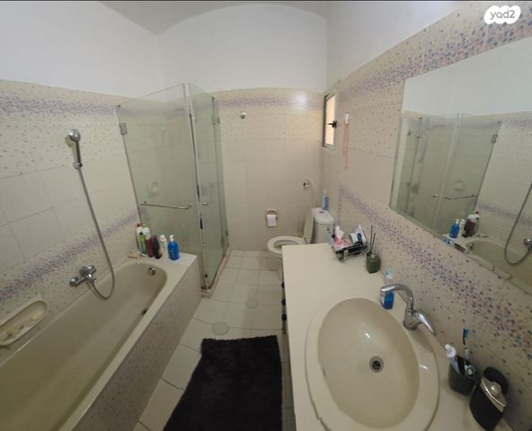 בית פרטי/ קוטג', עקיבא 49, נווה דוד רמז, רעננה