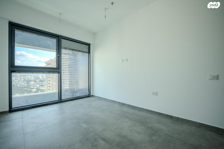 דירה, תוצרת הארץ 5, נחלת יצחק, תל אביב יפו