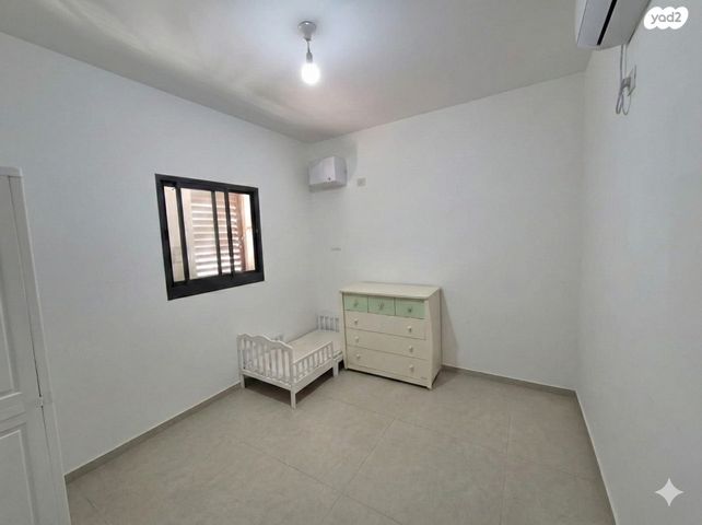 דירה, יהדות איטליה, רמת יורם, נתיבות