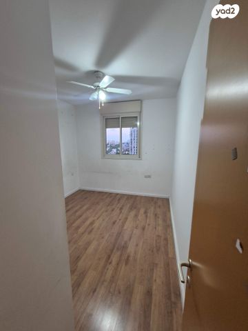 דירה, צמרות 12, צמרות, הרצליה