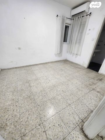 דירה, אריה בן אליעזר, ברנע, אשקלון