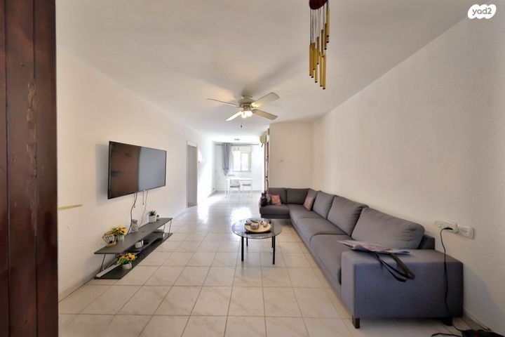 דירה, שבטי ישראל 38, קרית חיים מזרחית, חיפה