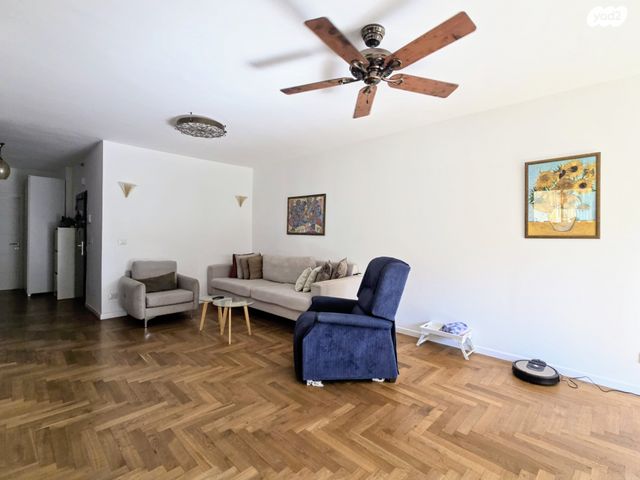 דירה, רעננה