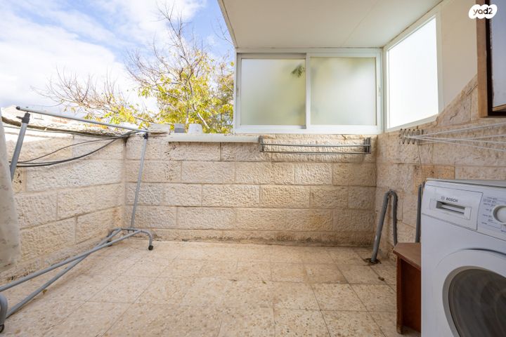 דירת גן, פרץ ברנשטיין, רמת שרת, ירושלים