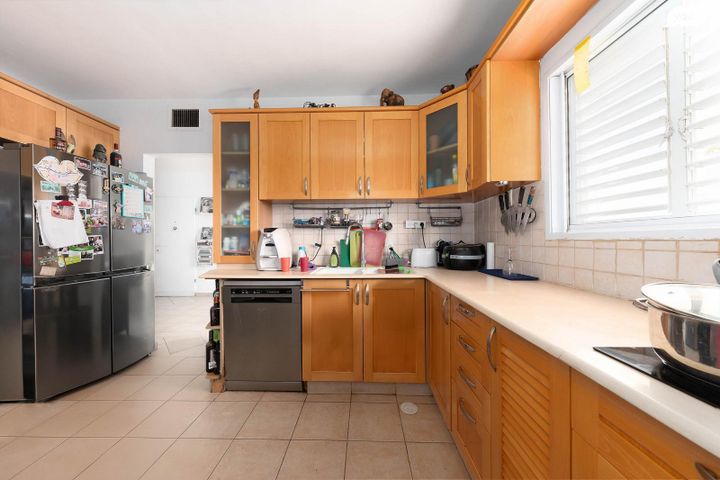 גג/ פנטהאוז