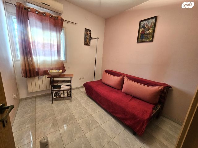 דירת גן, הדקל, שגיא, כרמיאל