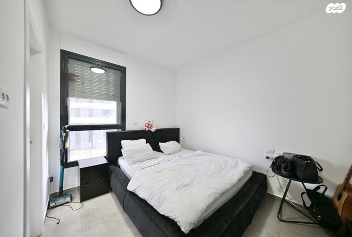 דירה, יצחק נבון, נאות אריאל שרון, קרית אונו