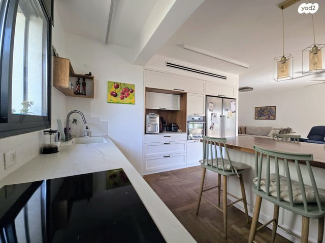 דירה, רעננה