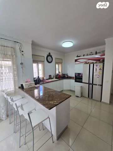 בית פרטי/ קוטג', שלמה אפשטיין, הבנים, קרית גת