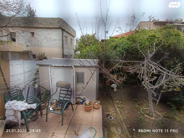 דו משפחתי, שאול המלך 12, יצחק רבין, מעלות תרשיחא