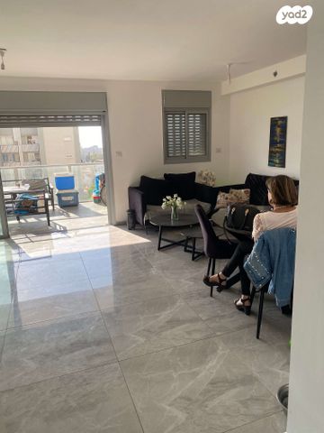 דירה, דב שילנסקי, קרית נורדאו, נתניה