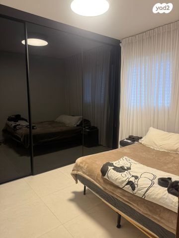 דירה, שדרות צה"ל, ההעפלה, קרית גת