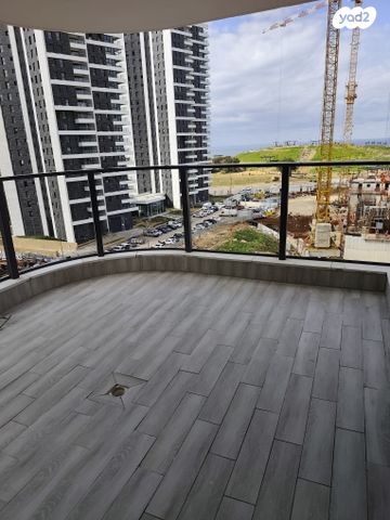 יהורם גאון 7