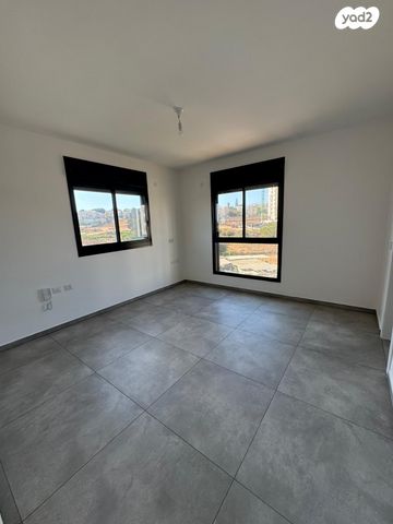 דירה, ד"ר יוסף בורג 10, כוכב הצפון, נתניה