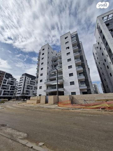 דירה, שדרות יחד שבטי ישראל, אחיסמך, לוד