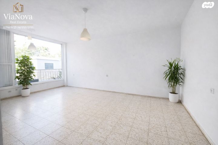 דירה, א' / צפון מזרח העיר, רחובות