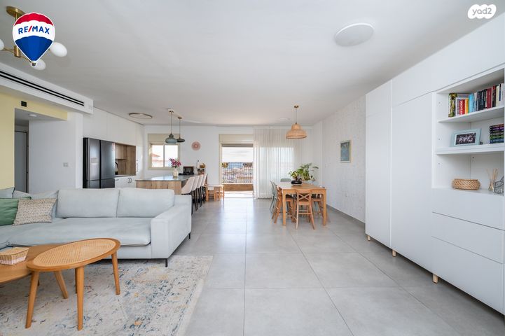 דירה, זכרון יעקב