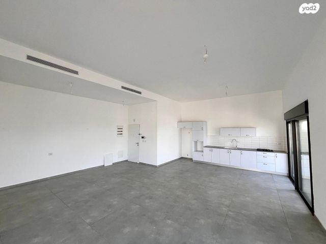 גג/ פנטהאוז, ליבנה, יצחק שמיר, נהריה