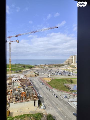 דירה, יהורם גאון 7, דרום חדש, פארק הים, בת ים