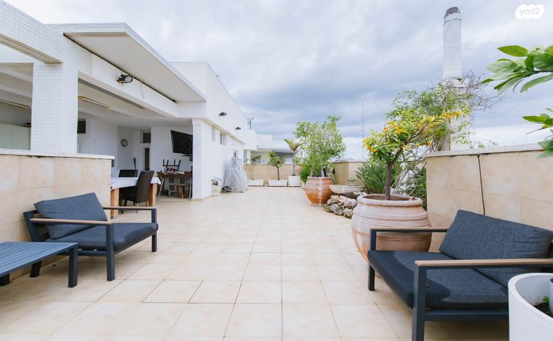 גג/ פנטהאוז, נחלת צבי 15, לב המושבה / מרכז העיר, פתח תקווה